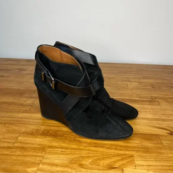 Aquatalia Tillie Black Suede Leather Buckle Wedge Boots Size 8.5